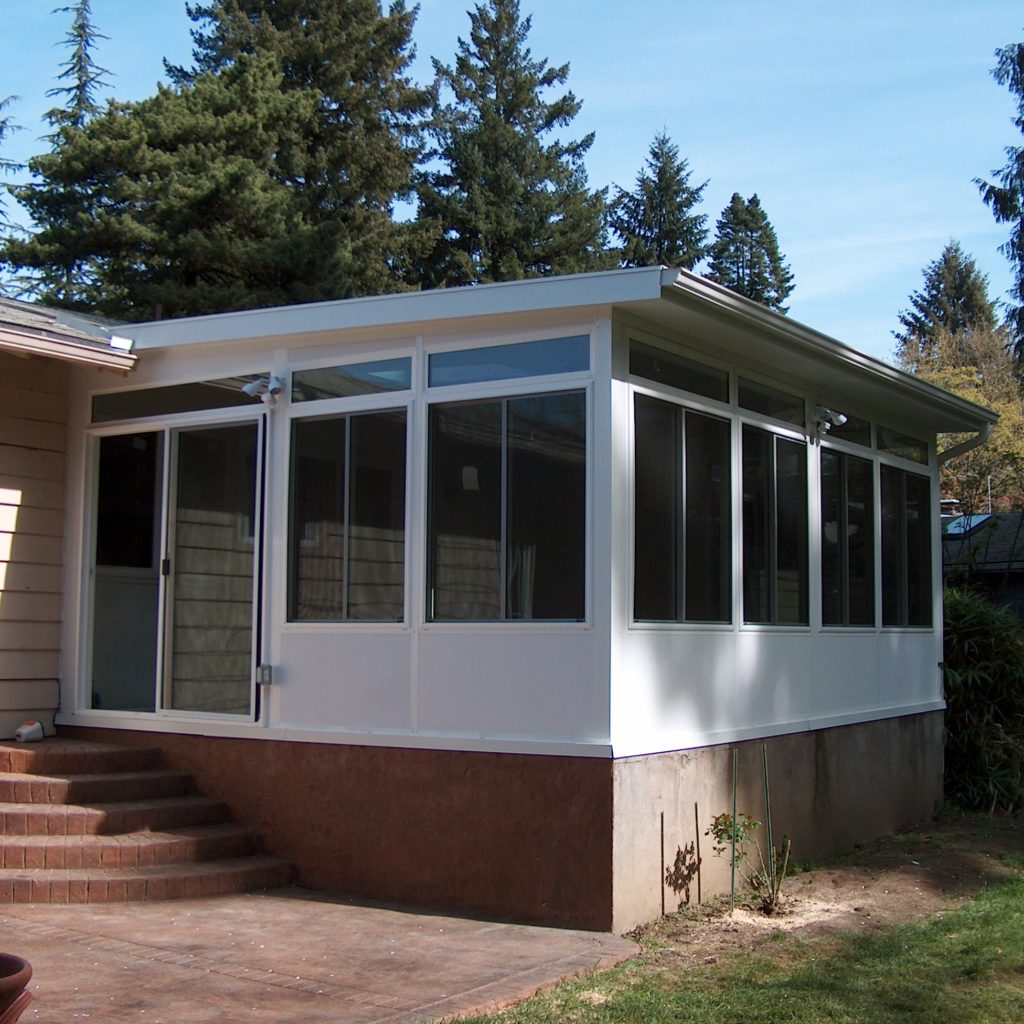 Four Season Enclosure with Sliding Door