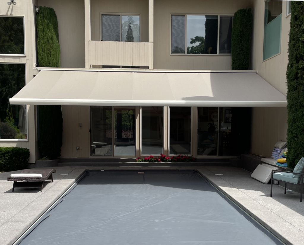 Large Fabric Retractable